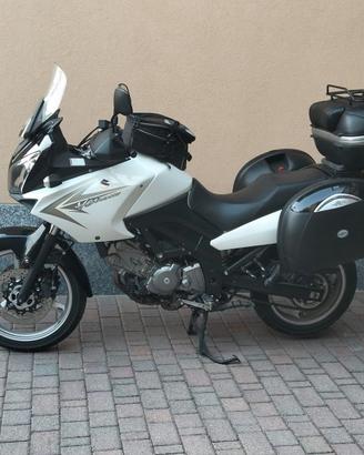 Suzuki DL V-Strom 650, anno 2010