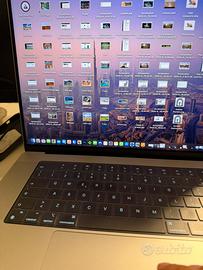 Macbook pro 16” m4 pro COME NUOVO