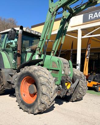 TRATTORE GOMMATO FENDT FAVORIT 716 VARIO CON CARIC