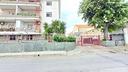 trivani-in-zona-centralissima-con-box-buono-stato