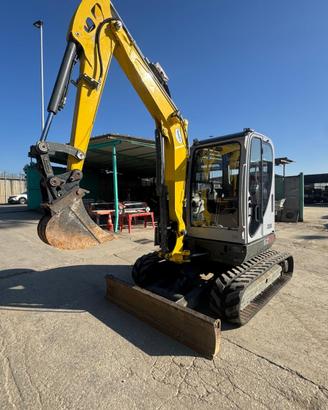 Escavatore wacker neuson ez 53