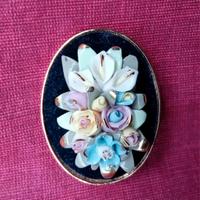 Spilla Capodimonte ceramica 