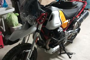 moto Guzzi v85tt evocative graphite 