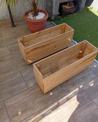 contenitori legno con ruote