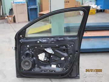 Porta anteriore destra passat highline