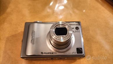 macchina fotografica finepix