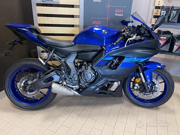 Yamaha YZF R7