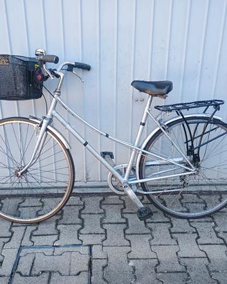 bicicletta uomo donna raggio 28 con cambio 