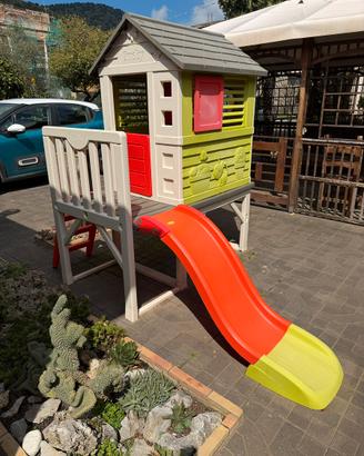 Casa per bambini smoby con scivolo