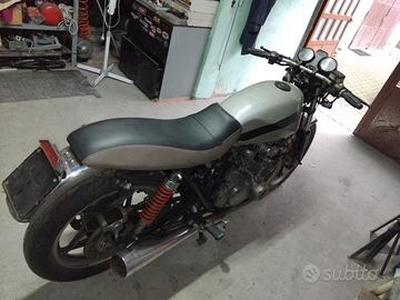 Suzuki GS550 katana 1982 smembro