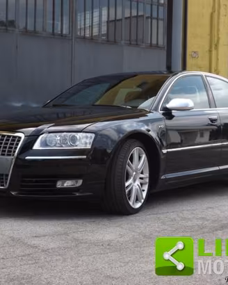 AUDI S8 5.2 V10 quattro tiptronic