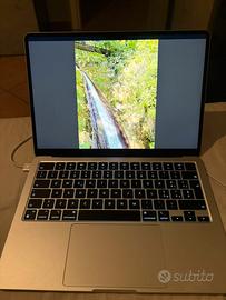 MacBook Air M2 13.6" (512GB SSD / 8GB RAM)
