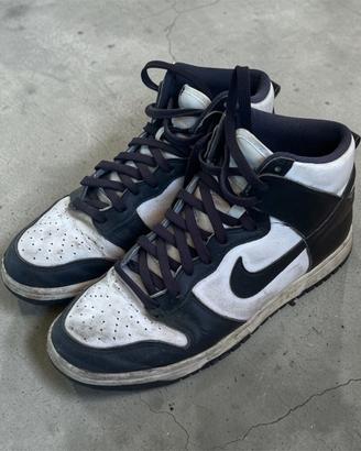 Nike Dunk High "Panda" - Stile Vintage / Custom