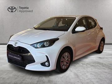 TOYOTA Yaris 1.0 5 porte Active