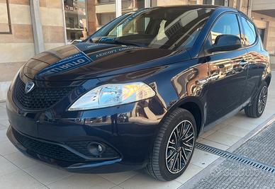 Lancia Ypsilon 5 porte