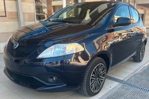 Lancia Ypsilon 5 porte