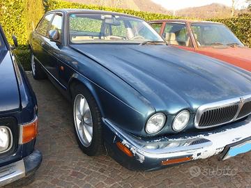 Jaguar xj 4.4 v8 1998