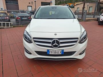 Mercedes-benz B 200 d Automatic Business