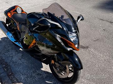 Suzuki Hayabusa 1300 – 2012 – 15.000 km – Perfetta