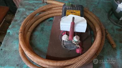 attrezzo per tirare il vino dai tini