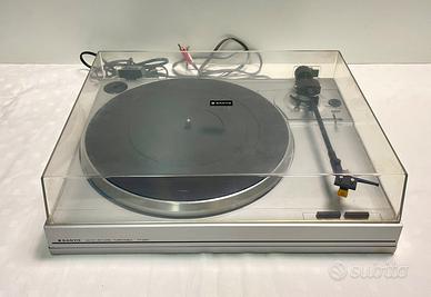 Giradischi SANYO modello TP220   (leggere bene)