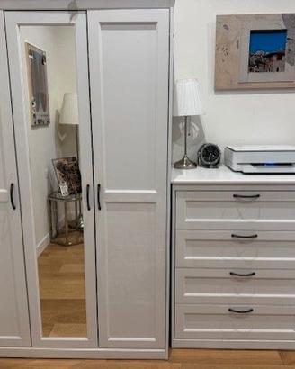 armadio e cassettiera IKEA