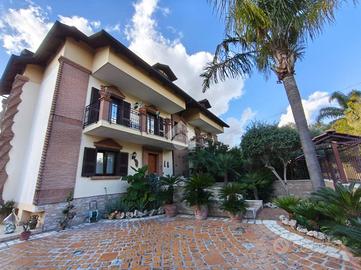 VILLA SINGOLA A MELITO DI NAPOLI