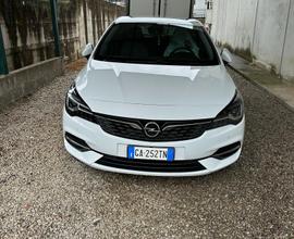 Opel astra K business elegance 1.5 122 c. Diesel