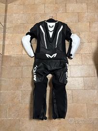 TUTA COMPLETA M-TECH