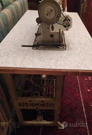 Macchina da cucire Necchi ZRF