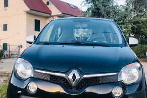 Renault Twingo 3 serie adatta ai NEO PATENTATI