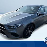 Mercedes-Benz Classe A 180d AutomaticProgress...