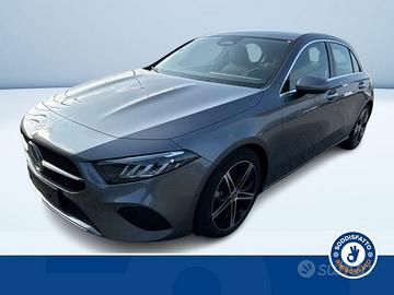 Mercedes-Benz Classe A 180d AutomaticProgress...