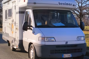 Camper Benimar