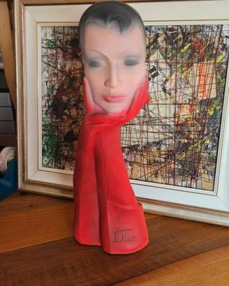 scultura in gesso Christian Dior 