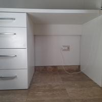 Scrivania bianca 110x60 cm – 4 cassetti