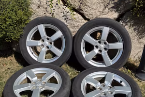 Cerchi in lega originali Mitsubishi Outlander 18”