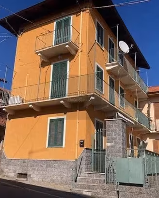 BILOCALE AUTONOMO CON TERAZZO
