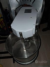 Impastatrice  25 kg industriale
