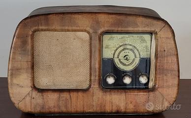 RADIO D'EPOCA in legno 