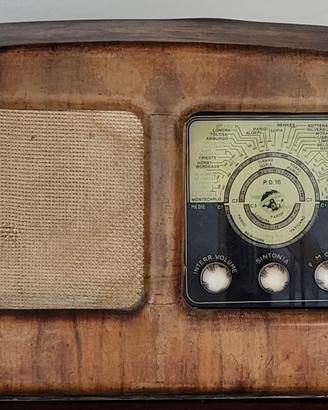 RADIO D'EPOCA in legno