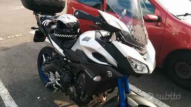 Yamaha tracer 900