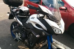 Yamaha tracer 900