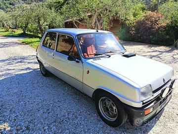 Renault 5 TS