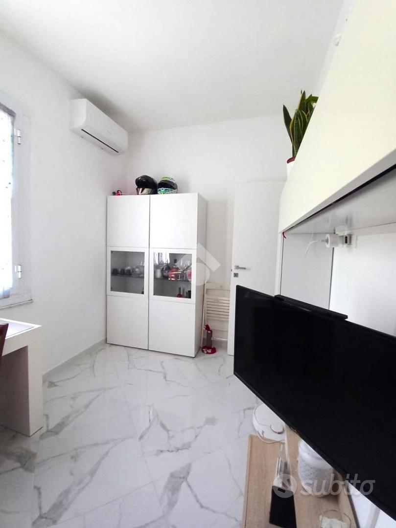 Apartment in San Salvatore, Genova - Vista 3