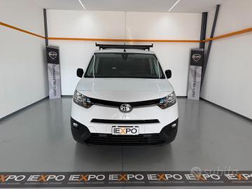 Toyota Proace City 3 posti