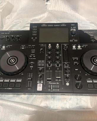 Consolle all n one pioneer XDJ-RR
