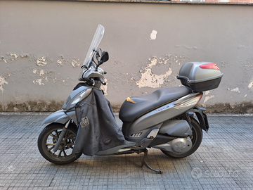 Kymco People 300 - 2015