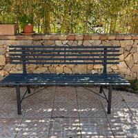 Coppia di panchine da giardino in ferro