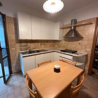 Camera doppia studentesse